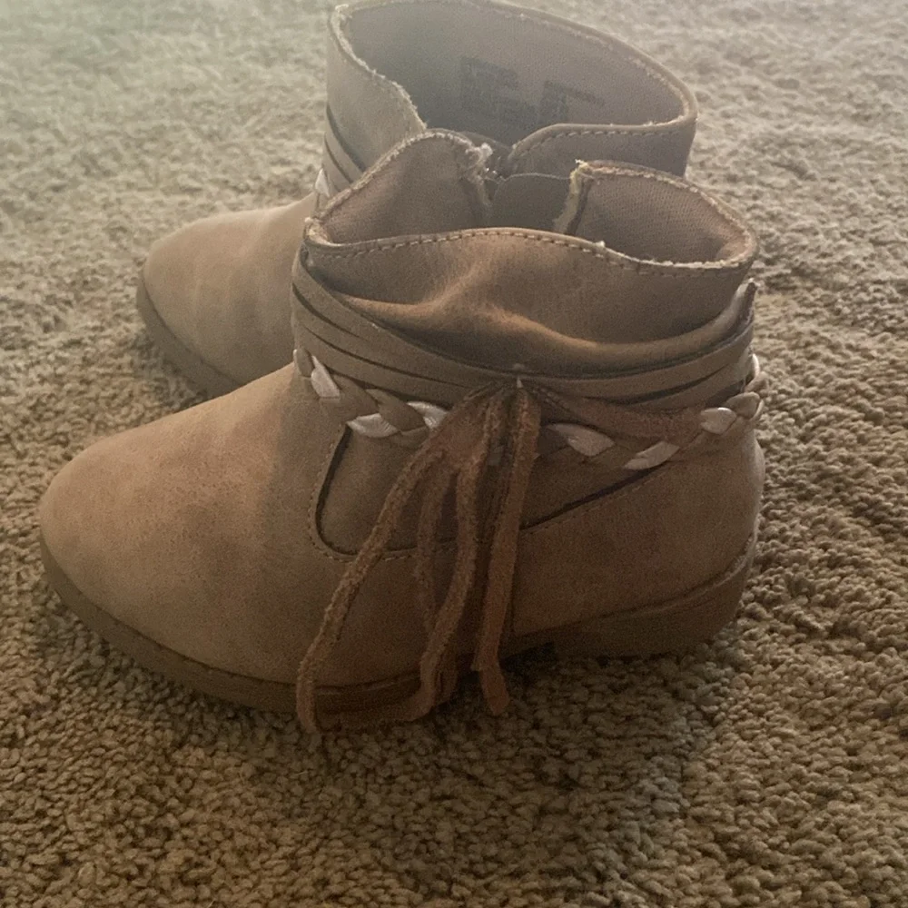 Toddler boots